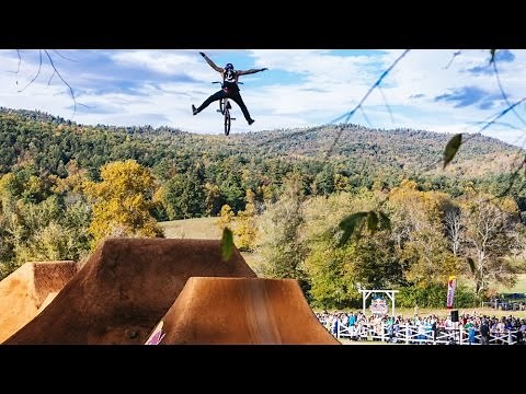 The Ultimate BMX Dirt Jump Contest - Red Bull Dreamline 2014