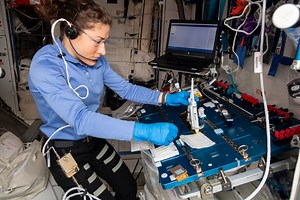 Station Science 101: Studying DNA in Space - NASA