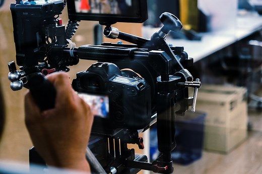 Thomas Factory Tours: Industrial Video Production Examples for Custom Manufacturers and OEMs