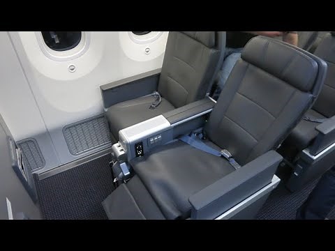 American Airlines 787 Premium Economy seat review & difference between this and 777 on AA