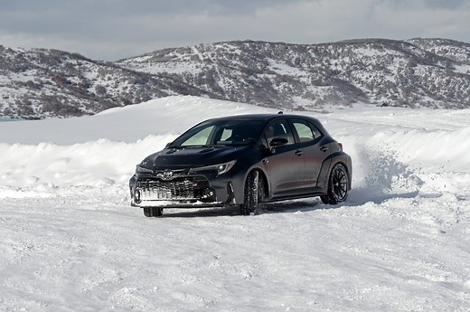 The Difference Between AWD and 4WD