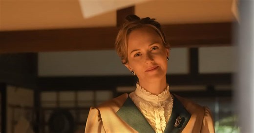 NHK朝ドラ「ばけばけ」　イライザ（シャーロット・ケイト・フォックス）、久しぶりに姿　ヘブン（トミー・バストウ）猛プッシュに「先見の明ある！」