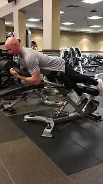 Single-Leg 45-Degree Back Extension