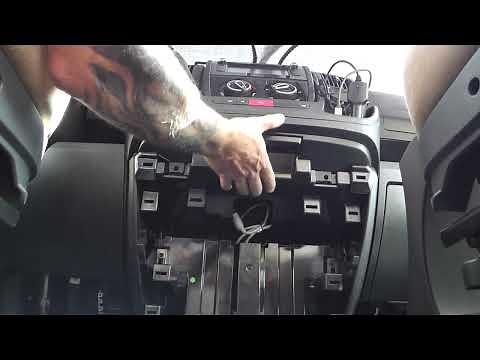 Fiat Ducato cabin filter and pollen filter replacement | Motorhome.