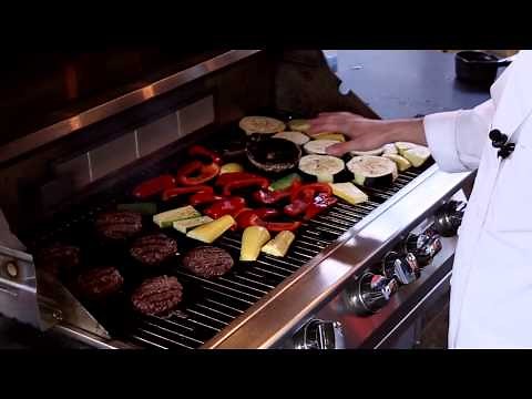How to Grill for Beginners : Grilling & Cooking
