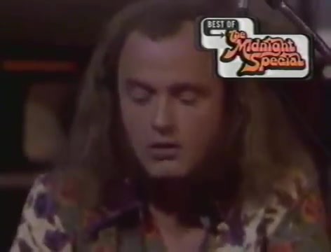 Focus - Hocus Pocus Live 1973 Jan Akkerman (Amsterdam, 24 december 1946) is een Nederlands gitarist en luitist. Hij vormde in de jaren zeventig samen met Thijs van Leer de kern van de Nederlandse progressieve rockgroep Focus en werd in 1973 door lezers van het Engelse muziektijdschrift Melody Maker uitgeroepen tot beste gitarist ter wereld. | Oldie video's on line