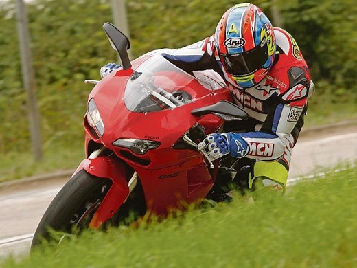 Ducati 848 Evo (2010-2012) Review | Speed, Specs & Prices