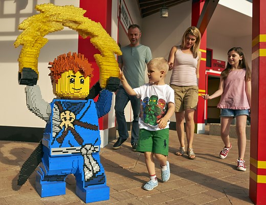 LEGO® NINJAGO® World | LEGOLAND® Windsor Resort