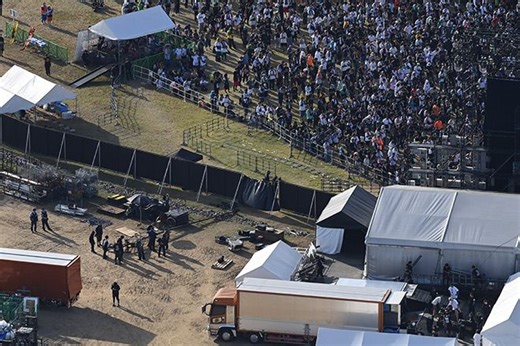 4 injured by falling crane at live music event in Osaka