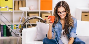 How To Nail Your Online Dating Profile In Your 20s, 30s, and 40s