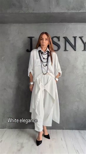 Jasny on Instagram: "🖤Ένα total white σύνολο με αρχιτεκτονική γραμμή και διακριτική ένταση. Οι καθαρές φόρμες, τα layers και οι minimal αντιθέσεις δημιουργούν ένα αποτέλεσμα κομψό, σύγχρονο και απόλυτα sophisticated. Διαθέσιμα στο eshop jasny.gr Παντελόνι: • Μέση 106 • Περιφέρεια 140 • Μάκρος 91 Σύνθεση • 97% polyester • 3% elastan Μέγεθος • Στήθος: 116 cm • Περιφέρεια: 120 cm • Μάκρος: 124 cm Σύνθεση • 100% Polyester Σεμιζιε: • Μέση 106 • Περιφέρεια 140 • Μάκρος 91 Σύνθεση • 97% polyester • 3%