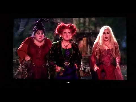 Hocus Pocus (1993) - Black Road scene