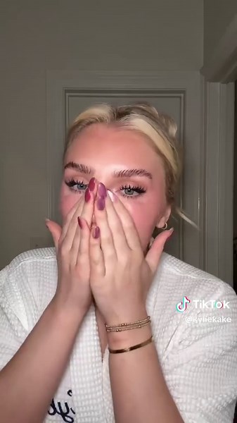 Discover DHC Skincare for Refreshingly Clean Skin