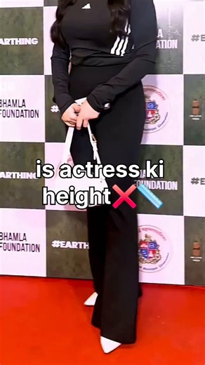 Height Analysis | Elevation Expert on Instagram: "Jannat Zubair Height Breakdown 🌟😎👍✅️ Jannat Zubair appears to stand at approximately 153.8 cm (5'0.5") without shoes, while with footwear her height reaches around 162.3 cm (approx). The added elevation mainly comes from stylish footwear and confident posture. Despite her petite frame, Jannat’s screen presence feels much taller — her confidence, expressions, and graceful styling easily steal the spotlight. Proof that height is just a number wh