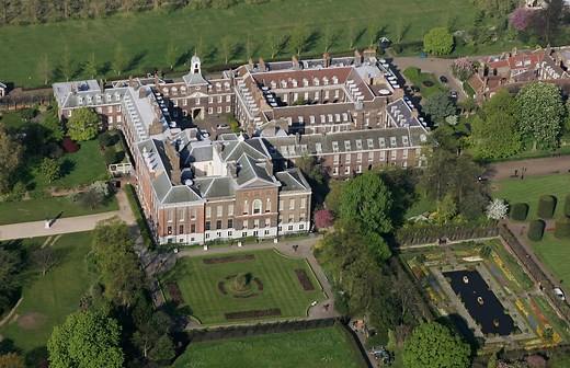 Which Members of the Royal Family Live at Kensington Palace?