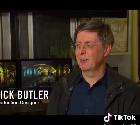 Person of Interest: Amy acker and #michaelemerson Tour the subway Set. #amyacker #actress #fy #fypp #ib #dollhouse #angel #serie #interview