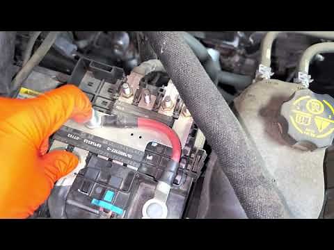 2018 Chevy Silverado Fuse Boxes and Access