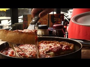 We went to Chicago’s most famous deep dish pizza restaurant — here’s what it’s like
