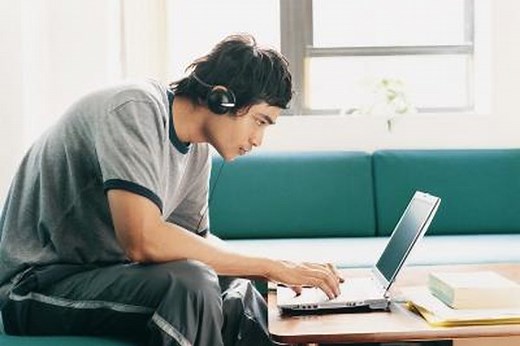 How to Convert AVI to MPG With VLC