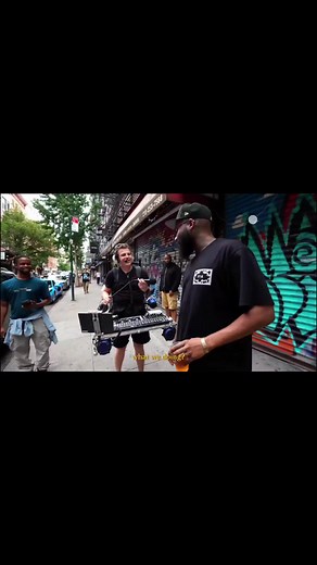 New york city Locals makes better sounds than signed artists @ariathome #newyorkcity#music#rb#street#fypp