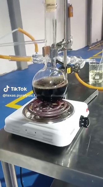 Pyrolysis Plastic Distillation Process Explained