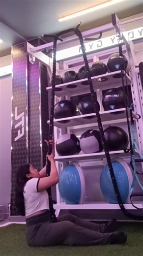 yg nanya BB TB buat perbandingan? BB : 63 TB : 153 cm dah ya